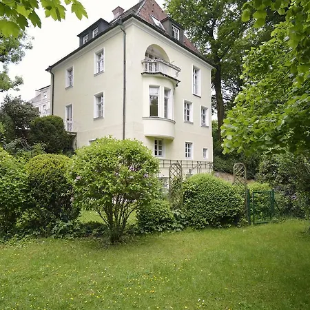 Frederics - Residenz Am Englischen Garten فيلة ميونيخ